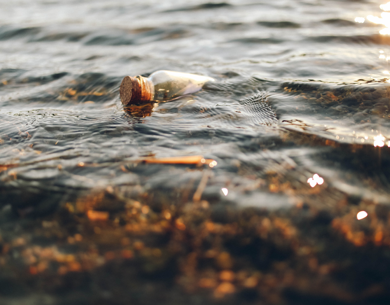 picture of a message in a bottle