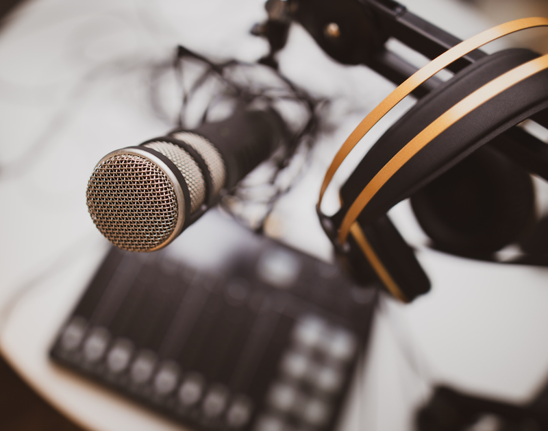 picture of a microphone