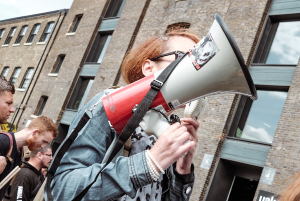 Image of people using assertive communication