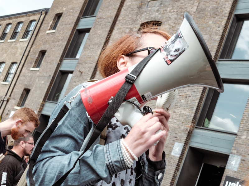 Image of people using assertive communication